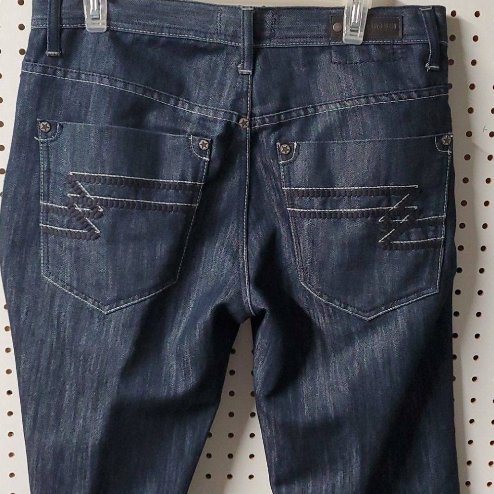 Jeans - Picture 3 of 4